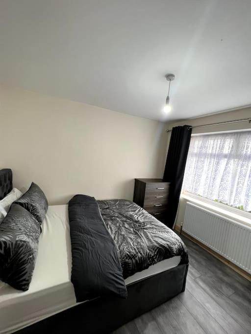Luxury 3 Bed 3 Bedroom House Harborne Birmingham Exterior foto